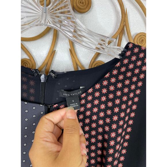 Ann Taylor Patchwork Mixed Print pleated Dress 6 - Picture 4 of 7